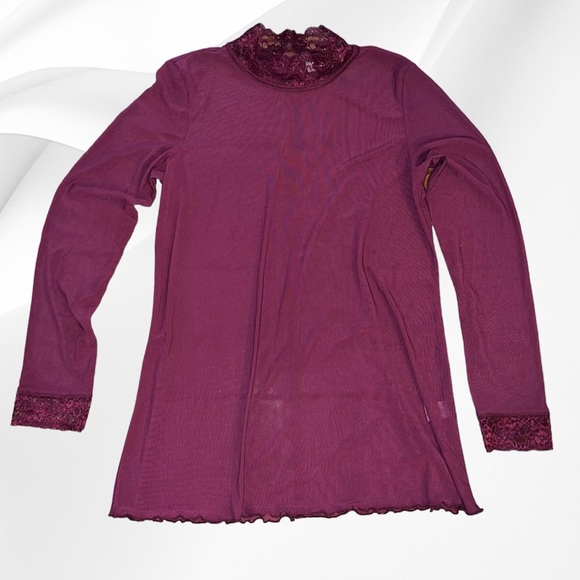 LOGO LAYERS sheer top, Women’s Small - Picture 1 of 5
